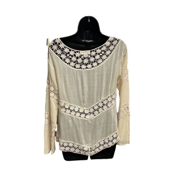 ALTAR’D STATE,Women’s Ivory,Crochet Lace,Long Sleeve,Small Top, asymmetrical hem - Picture 2 of 8